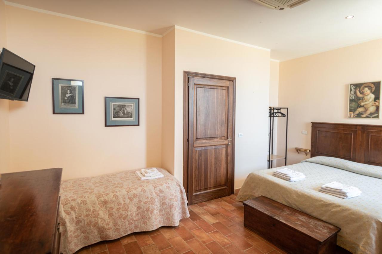 Agriturismo Villa Val D'Olivi Capodacqua  ภายนอก รูปภาพ
