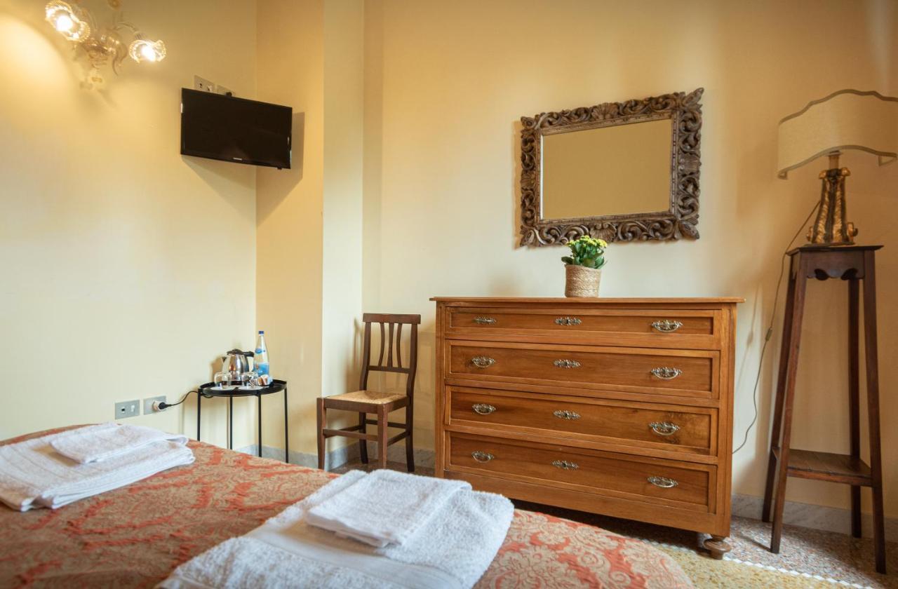 Agriturismo Villa Val D'Olivi Capodacqua  ภายนอก รูปภาพ