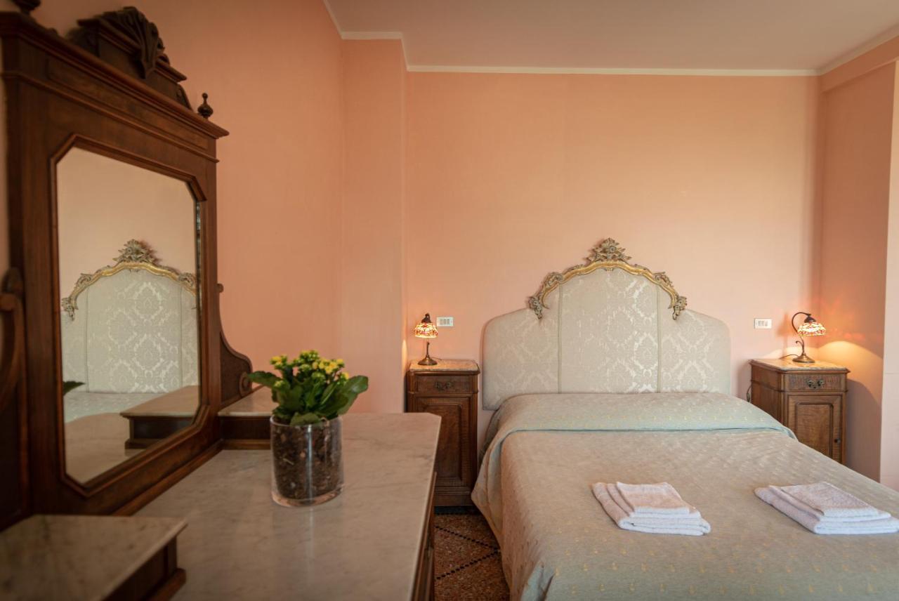 Agriturismo Villa Val D'Olivi Capodacqua  ภายนอก รูปภาพ