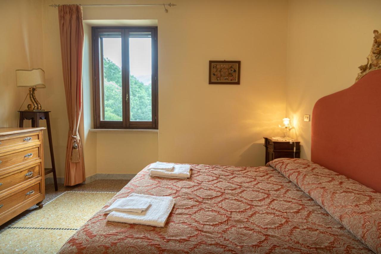 Agriturismo Villa Val D'Olivi Capodacqua  ภายนอก รูปภาพ