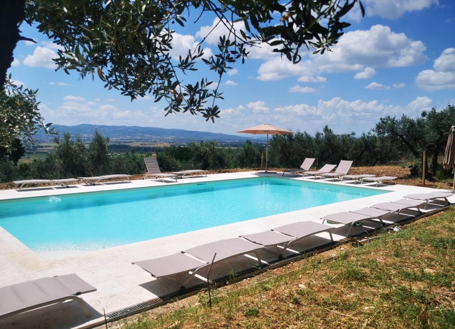 Agriturismo Villa Val D'Olivi Capodacqua  ภายนอก รูปภาพ