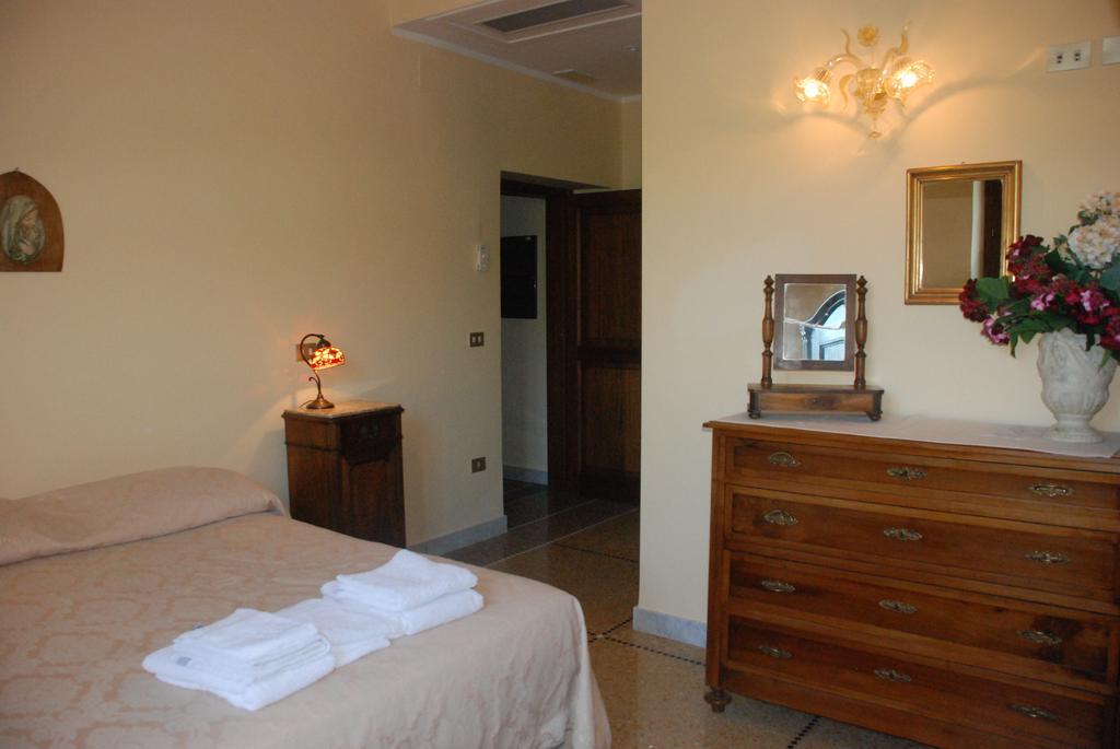 Agriturismo Villa Val D'Olivi Capodacqua  ภายนอก รูปภาพ